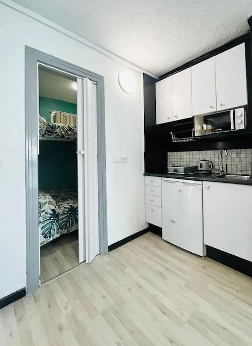 Apartment Pequeno Apto. Familiar A Pasos Del Mar Salou Spain